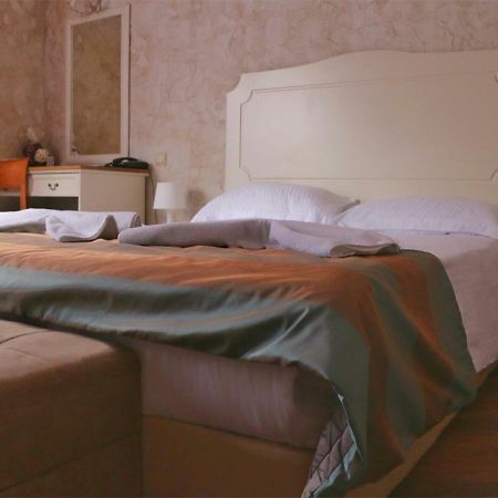 Green Hotel Alexander Palace Sofia Extérieur photo